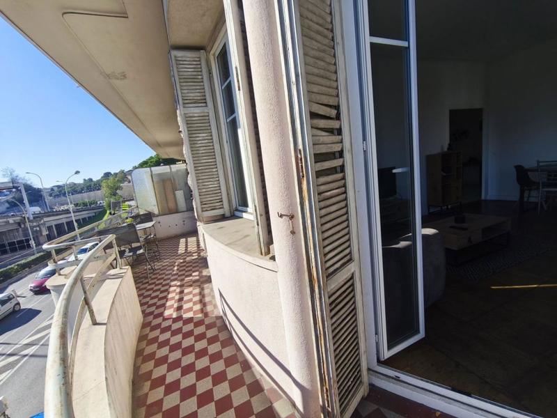 Appartement - 79 m² - 4 pièces