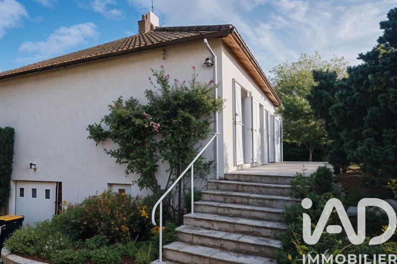 Maison - 100 m² - 4 pièces