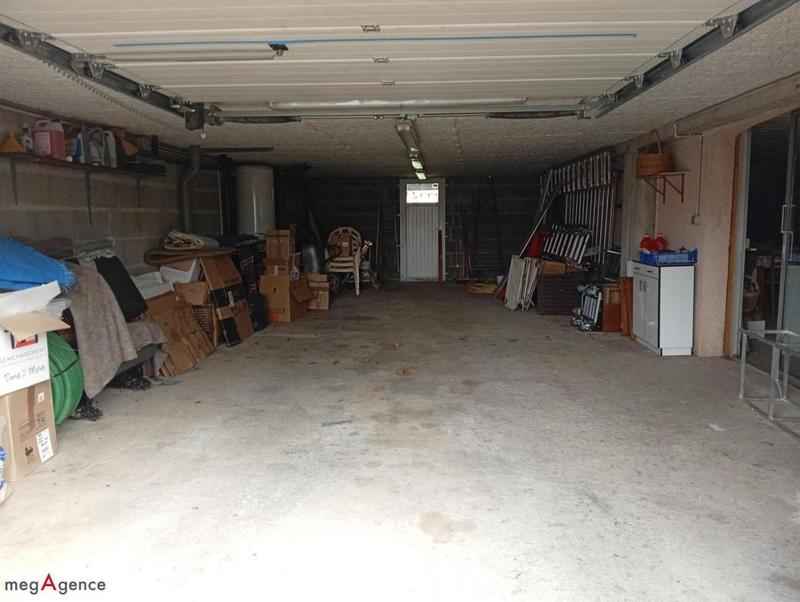 Maison traditionnelle - 148 m² - 7 pièces