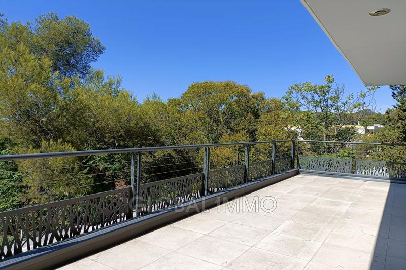 Appartement - 153 m² - 5 pièces