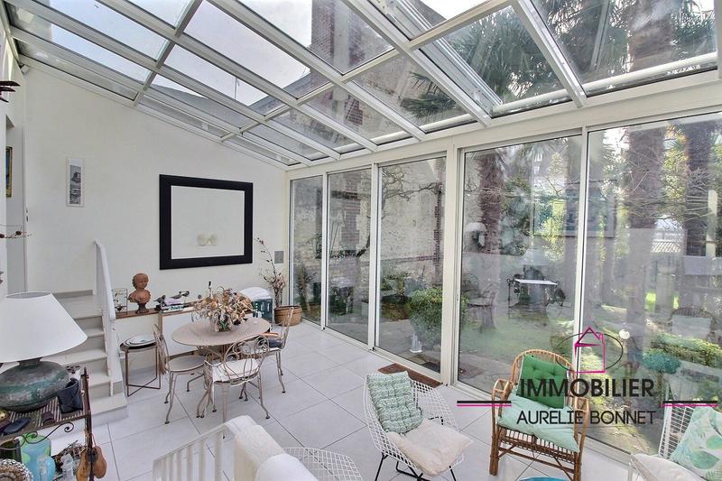 Maison - 163 m² - 8 pièces