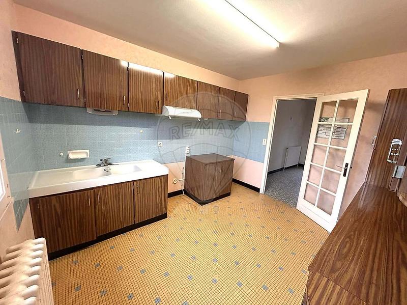 Maison - 93 m² - 4 pièces