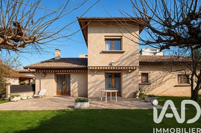 Maison - 119 m² - 5 pièces