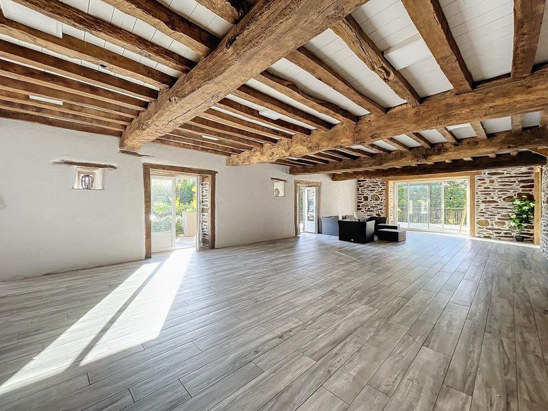 Manoir - 404 m² - 11 pièces