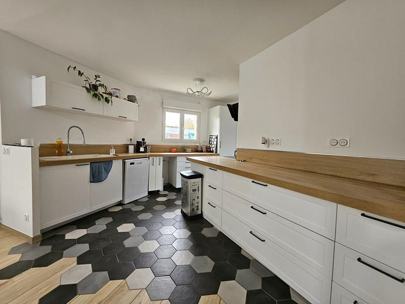 Maison - 100 m² - 5 pièces