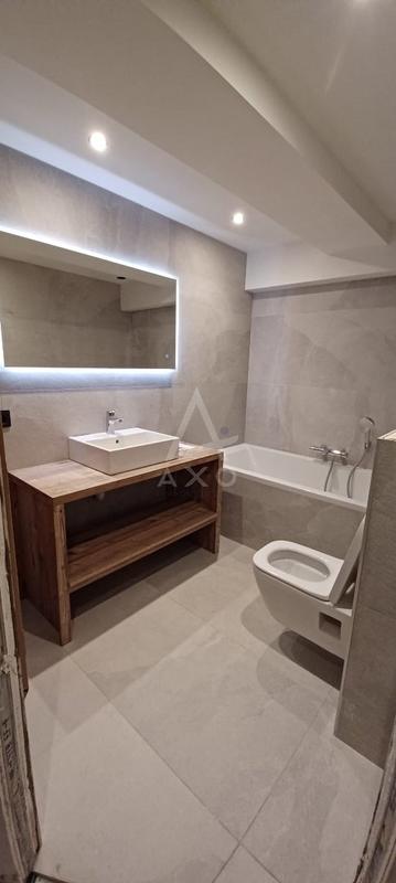 Châlet - 192 m² - 9 pièces