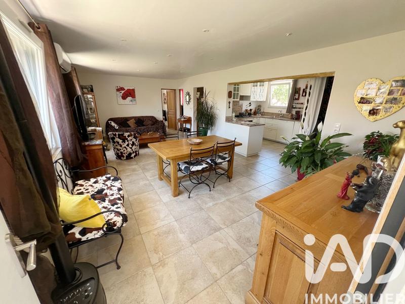 Maison - 77 m² - 3 pièces