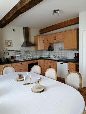 Maison ancienne - 220 m² - 8 pièces