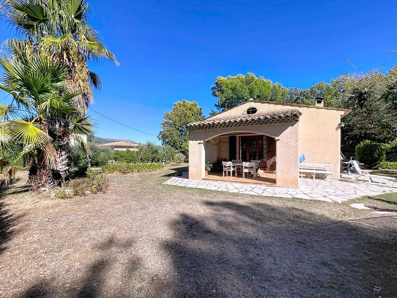 Maison - 160 m² - 2 pièces