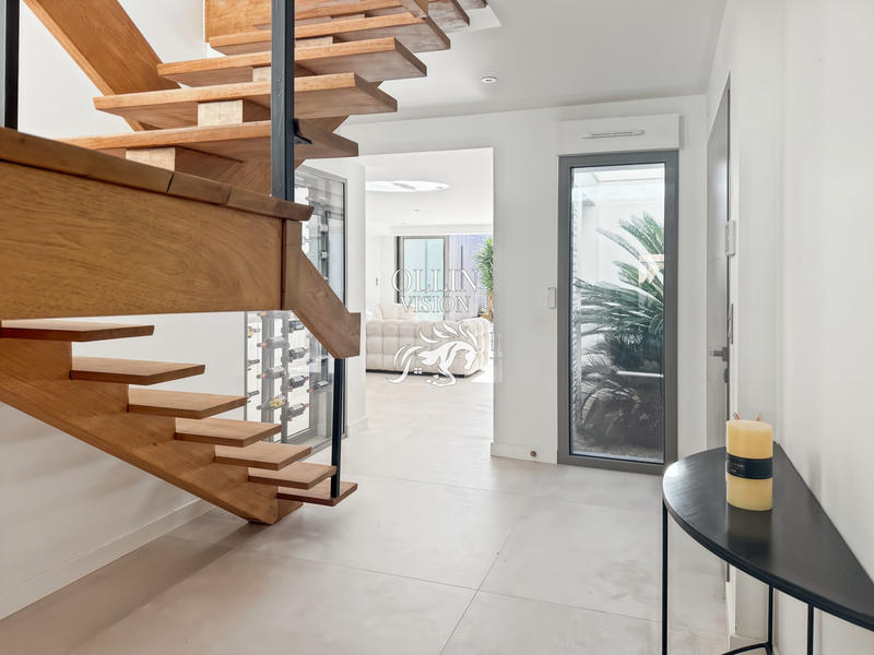 Villa - 205 m² - 7 pièces