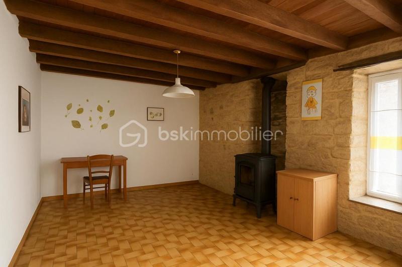 Maison - 158 m² - 8 pièces