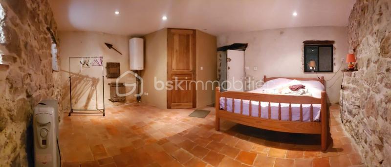 Mas - 352 m² - 6 pièces