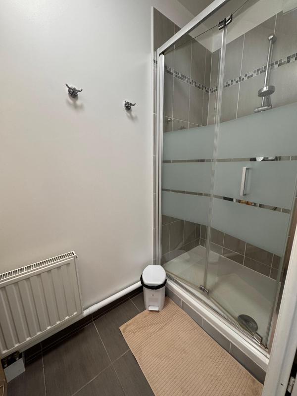 Appartement - 92 m² - 5 pièces