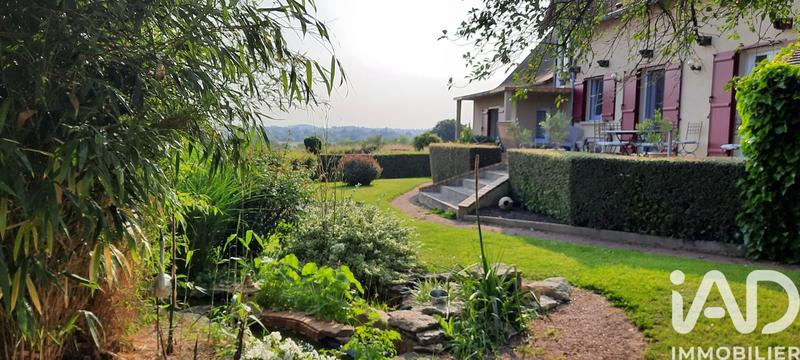 Maison - 202 m² - 8 pièces