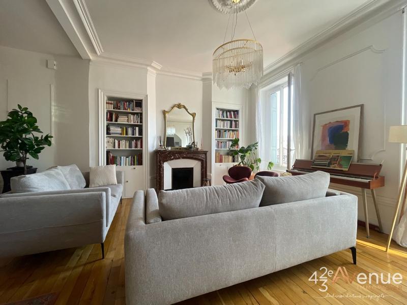 Appartement - 132 m² - 5 pièces