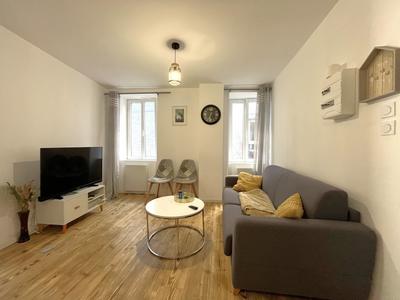 Immeuble - 128 m² - 6 pièces