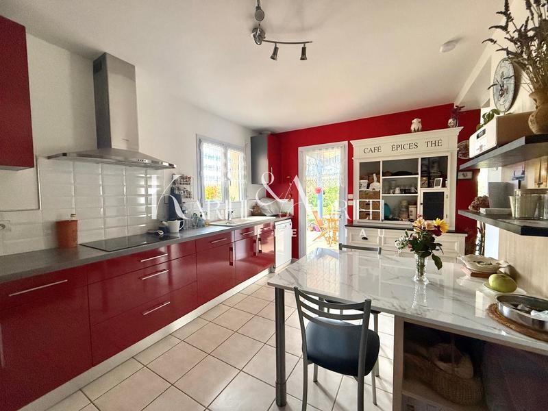 Maison - 127 m² - 4 pièces