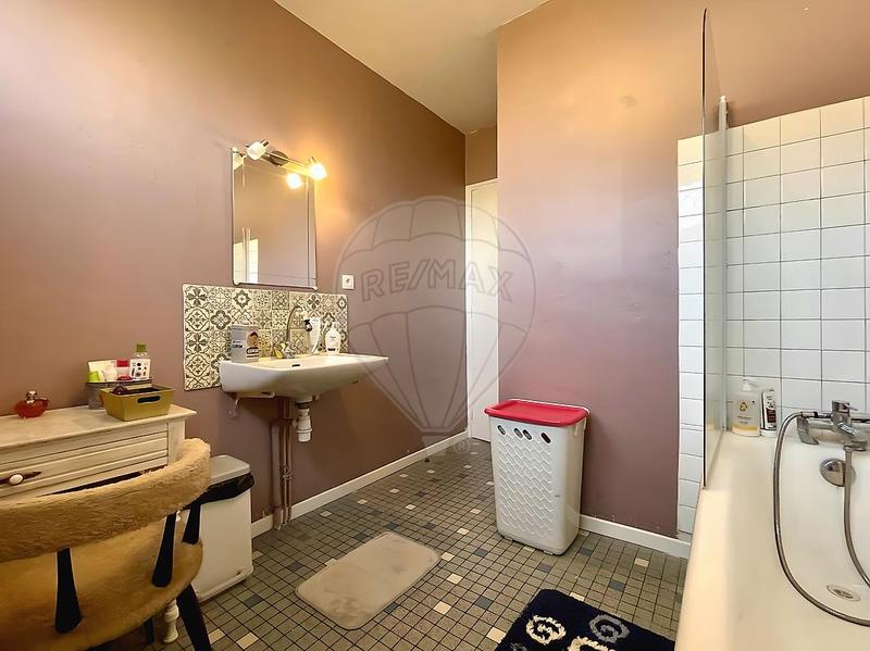 Maison - 142 m² - 5 pièces