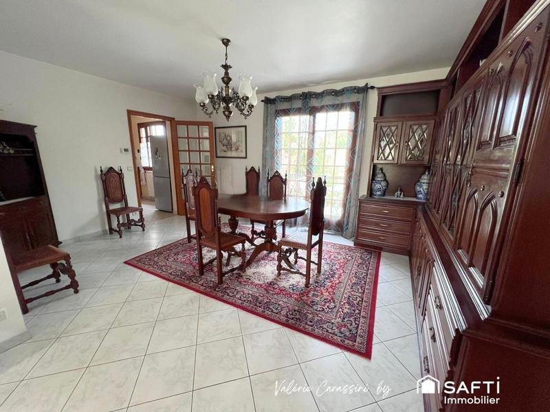 Maison - 123 m² - 7 pièces