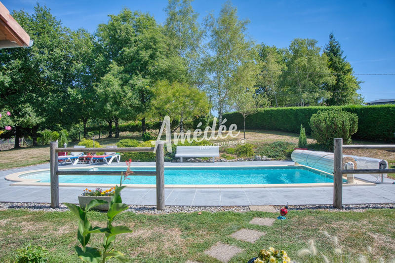 Maison ancienne - 122 m² - 4 pièces