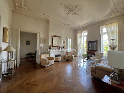 Appartement - 126 m² - 5 pièces