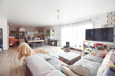 Villa - 100 m² - 5 pièces