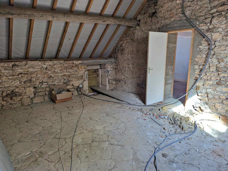 Maison ancienne - 102 m² - 4 pièces