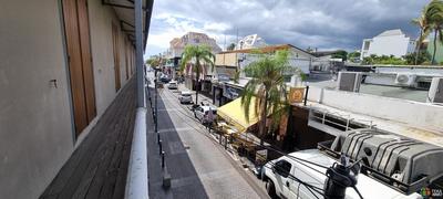 Local commercial - 900 m² - 1 pièce