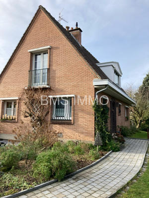 Maison - 123 m² - 5 pièces