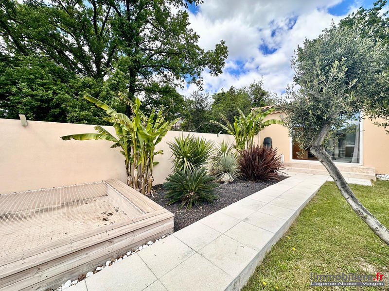 Villa - 200 m² - 7 pièces