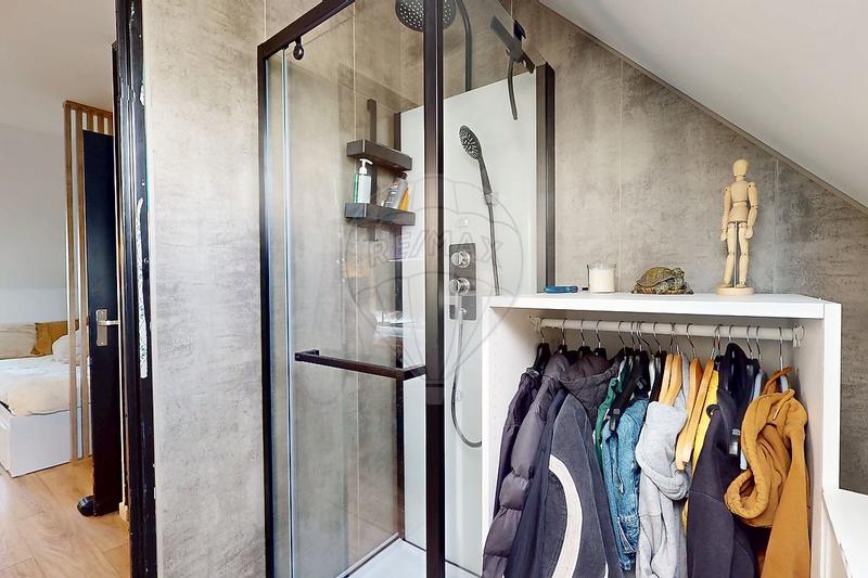 Maison - 110 m² - 4 pièces