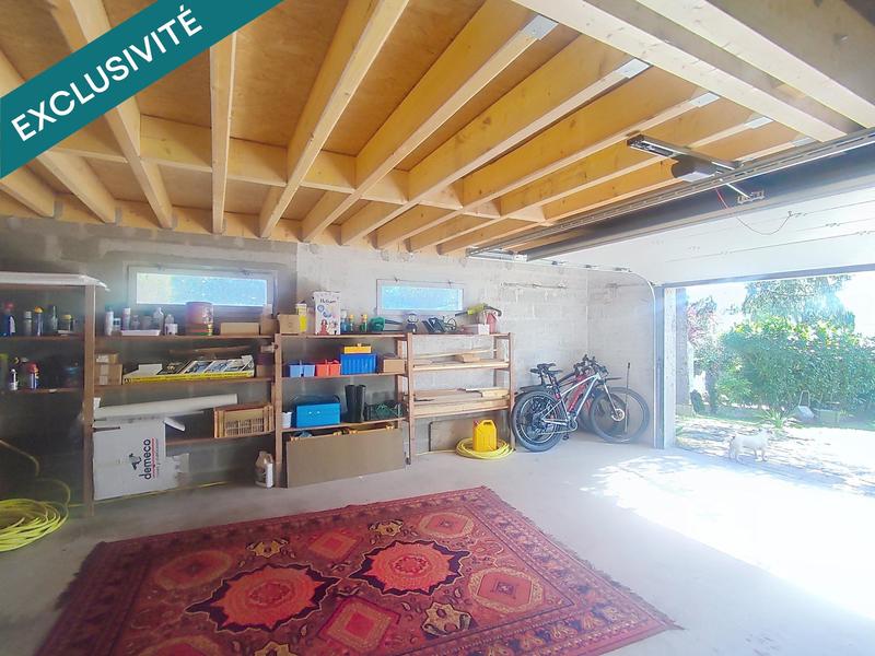 Maison - 275 m² - 8 pièces