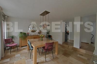 Maison bourgeoise - 193 m² - 8 pièces