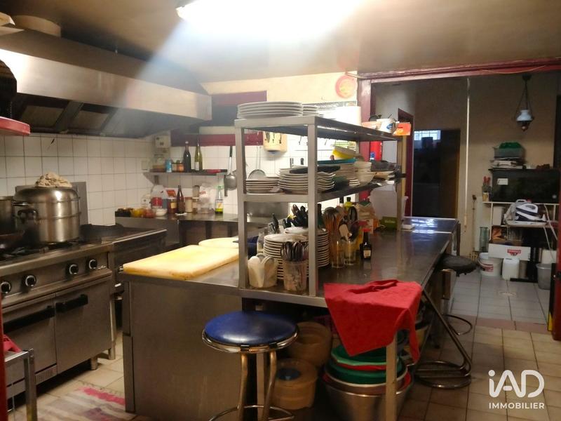 Local commercial - 180 m² - 4 pièces