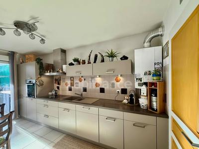 Appartement - 75 m² - 3 pièces