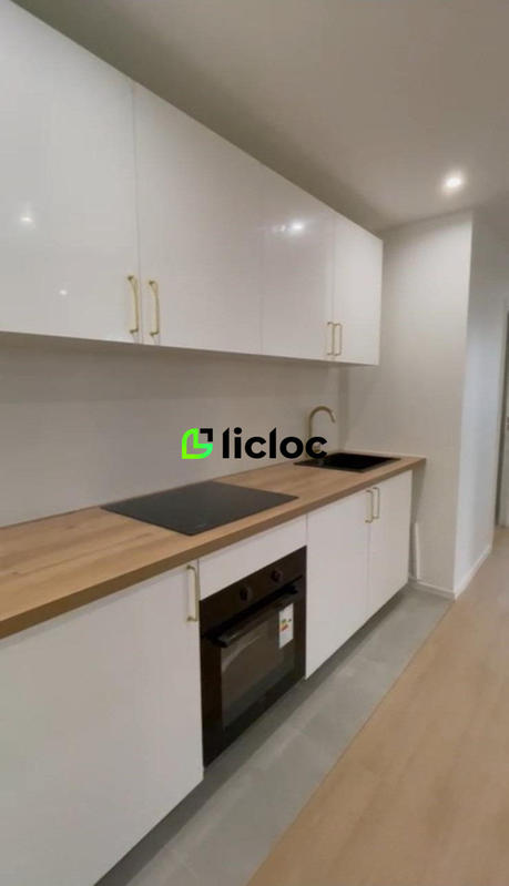 Appartement - 83 m² - 6 pièces