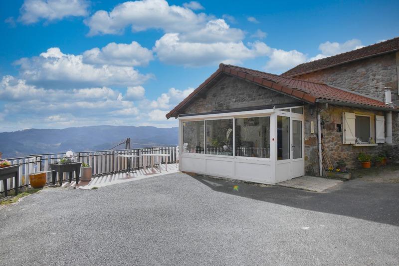 Maison en pierre - 86 m² - 5 pièces