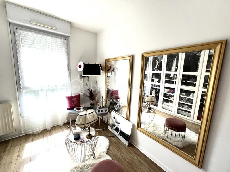 Appartement - 81 m² - 5 pièces