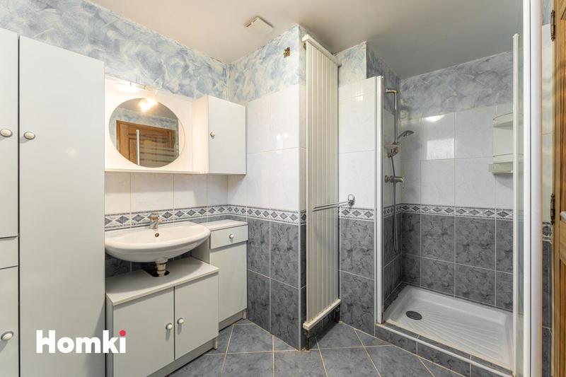 Villa - 210 m² - 6 pièces