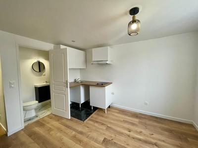 Appartement - 15 m² - 1 pièce