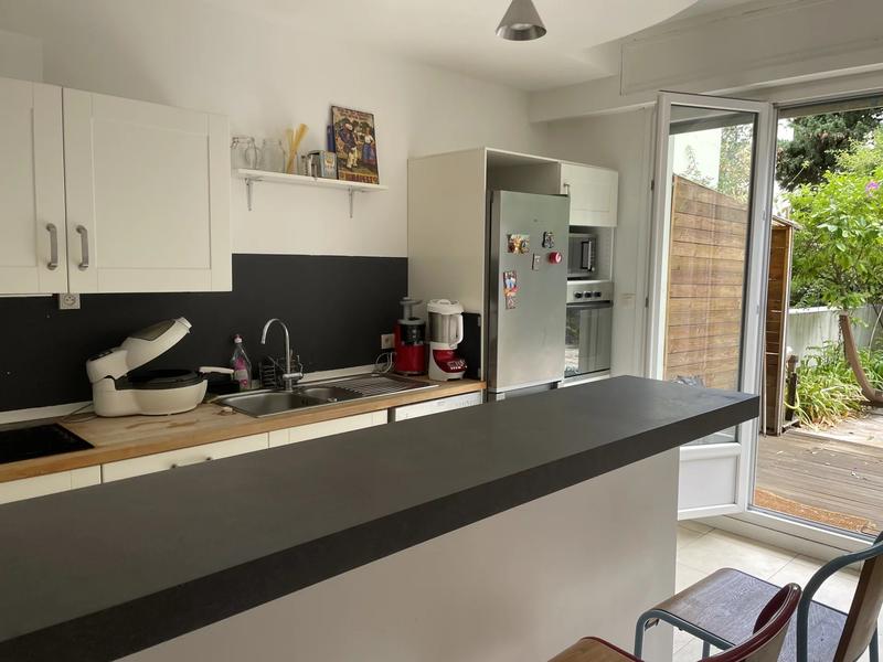 Appartement - 65 m² - 1 pièce