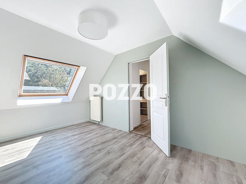 Maison - 100 m² - 6 pièces