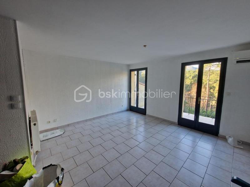 Immeuble - 214 m² - 10 pièces