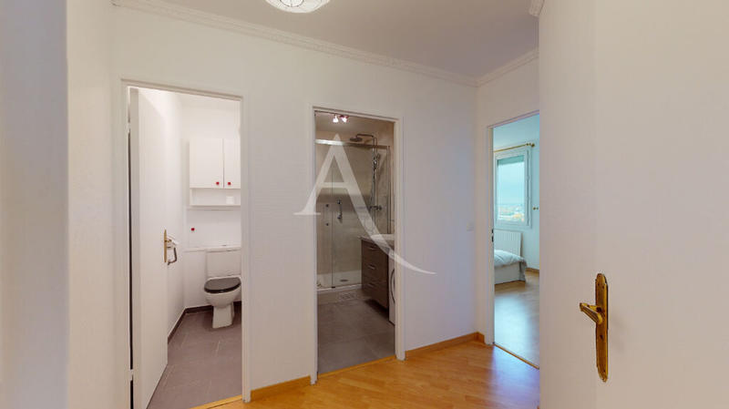 Appartement - 57 m² - 2 pièces