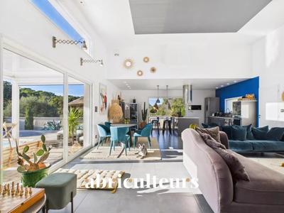 Villa - 139 m² - 5 pièces