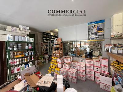 Local commercial - 122 m²