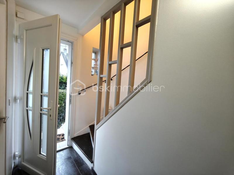 Maison - 95 m² - 6 pièces