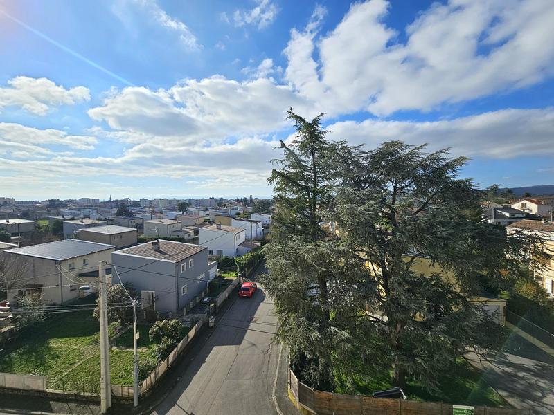 Appartement - 74 m² - 3 pièces