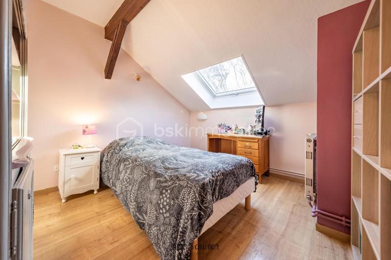 Appartement - 92 m² - 5 pièces