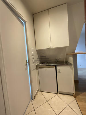 Appartement - 15 m² - 1 pièce